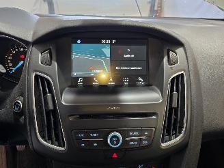 Ford Focus Wagon 1.0 Titanium picture 33