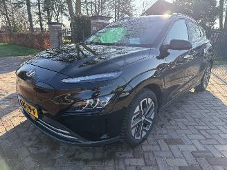 Auto incidentate Hyundai Kona EV Premium 64 kWh 2022/8