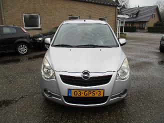 Opel Agila 1.2 Enjoy Weinig KM!! picture 2