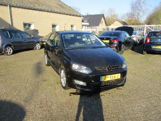 uszkodzony samochody osobowe Volkswagen Polo 1.2-12V Trendline 2010/11