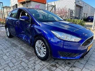 damaged Ford Focus 1.0 Trend