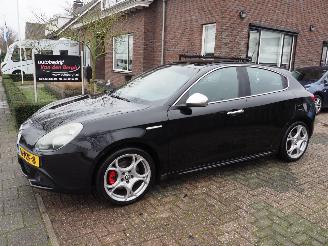 Schadeauto Alfa Romeo Giulietta 1.4 T Distinctive 2011/4