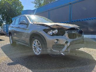 Schadeauto BMW X1 SDRIVE18I High Executive 2017/6