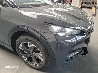 Cupra Tavascan 210-KW 82kwh Automaat 5drs Elektrisch picture 5