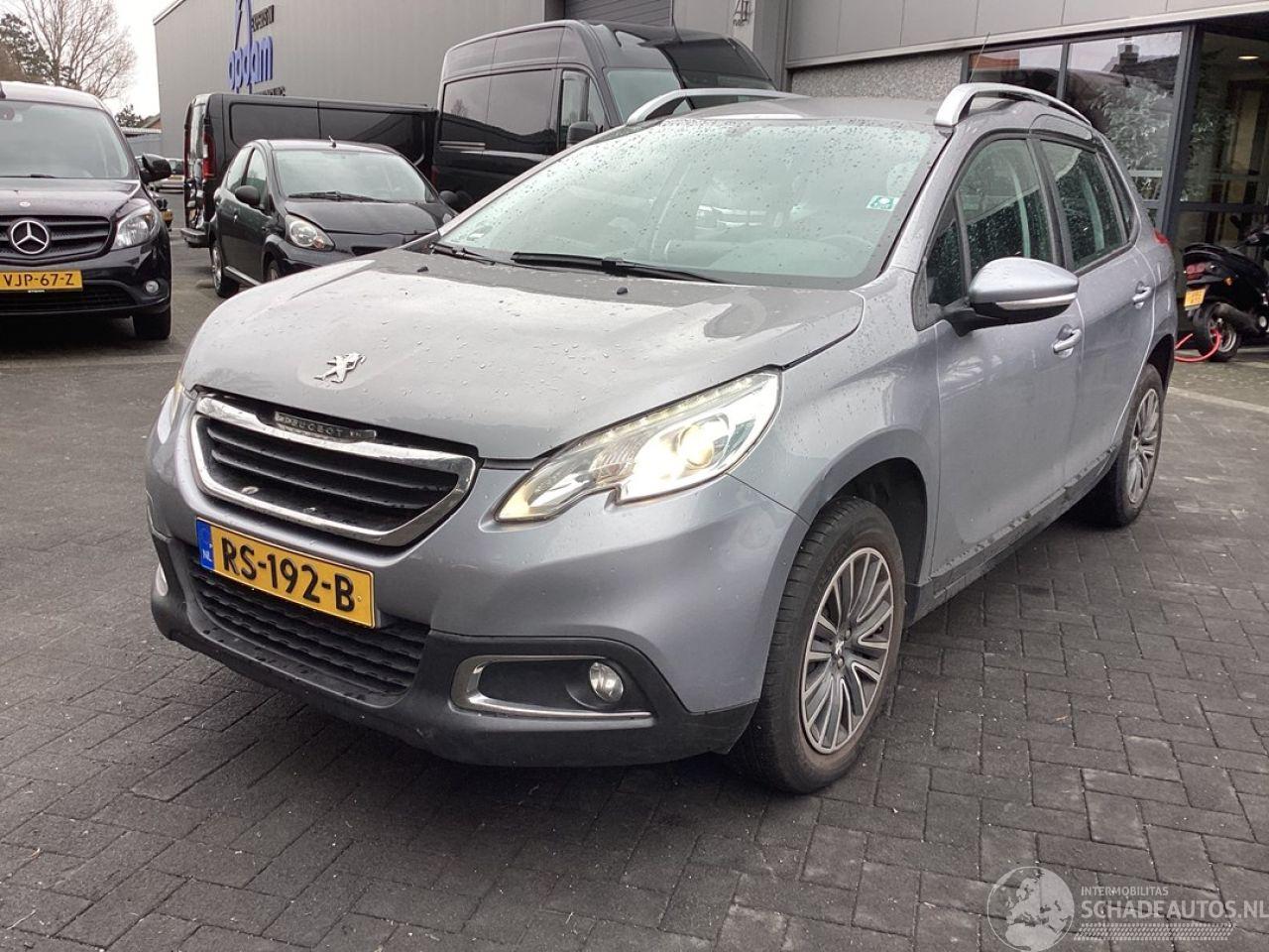 Peugeot 2008 1.2 VTi Pure Tech