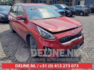 Vrakbiler auto Kia Niro Niro I (DE), SUV, 2016 / 2022 1.6 GDI Hybrid 2020/10