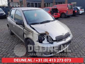 Uttjänta bilar auto Toyota Yaris Yaris (P1), Hatchback, 1999 / 2005 1.3 16V VVT-i 2005/1