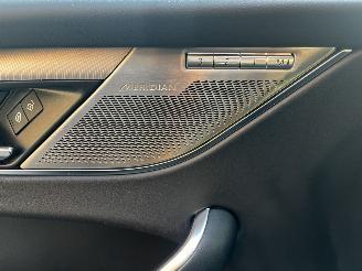Jaguar F-Pace 2.0 P400e BLACK EDITION PHEV picture 16