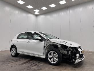 Damaged car Volkswagen Golf 1.0 TSI Life 5-drs Navi Clima 2023/6