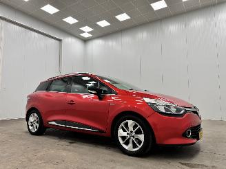 skadebil auto Renault Clio Estate 0.9 TCe Limied Navi Clima 2016/5