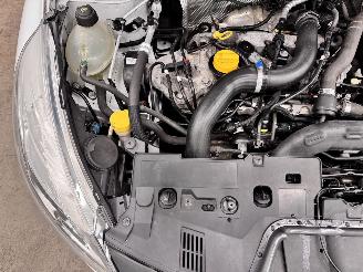 Renault Clio Estate 0.9 TCe Navi Airco picture 15