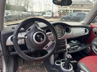 Mini Mini Mini One/Cooper (R50), Hatchback, 2001 / 2007 1.6 16V One picture 4