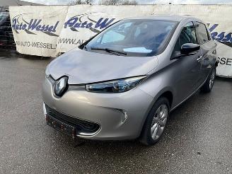 Uttjänta bilar auto Renault Zoé  2014/12