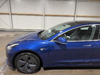 Tesla Model 3 60kWh Standard 175kW RWD Plus picture 13