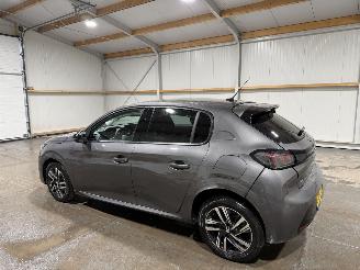 Peugeot 208 1.2PureTech 74kW Clima Camera Allure Pack picture 11