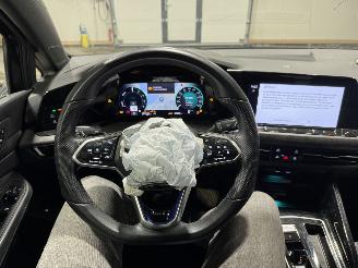 Volkswagen Golf GTE 1.4Ehybrid 110kW Automaat picture 31