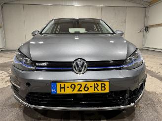 Volkswagen e-Golf 36kWh 100kW Automaat E-Edition picture 23