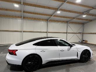 Audi E-tron GT RS 93kWh 598PK Panoramadak picture 5