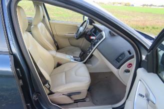 Volvo Xc-60 3.0 T6  286pk Aut  4x4 Summum  176.000km nap  vol optie picture 21