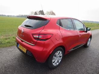 škoda osobní automobily Renault Clio Renault Clio 0.9 TCe 90pk Limited Airco Navigatie  2017 2017/5