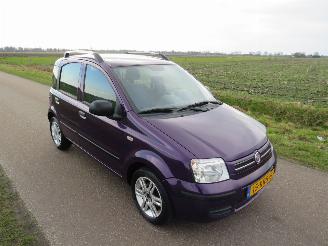 Coche accidentado Fiat Panda 1.2 Edizone Cool  128.000km Airco 5drs mpv 2010/9