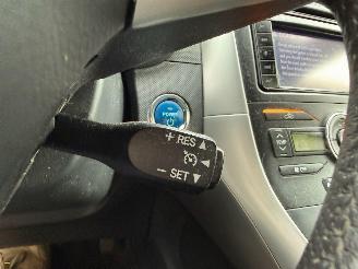 Toyota Auris 1.8 Full Hybrid Dynamic Navi Clima Cruise picture 7