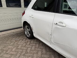 Toyota Auris 1.8 Full Hybrid Dynamic Navi Clima Cruise picture 14