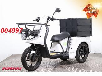 damaged scooters   Ligier Pulse 3 LED 2017/6