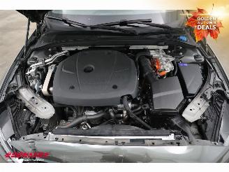 Volvo V-60 T8 Twin Engine AWD R-Design LED ACC Leder Memory H/K picture 8