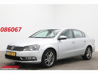 ojeté vozy osobní automobily Volkswagen Passat 1.6 TDI Comfortline BlueMotion Navi Clima Cruise PDC 2014/1