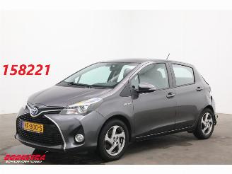 Vaurioauto  passenger cars Toyota Yaris 1.5 Hybrid Lease Navi Clima Cruise Camera AHK 79.788 km! 2015/10