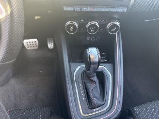 Renault Clio  picture 8