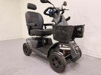 krockskadad bil brommobiel Mango  Scootmobiel FR-1 80ah accu + lader 2019/10