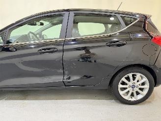 Ford Fiesta HB 1.0 EcoBoost Titanium picture 14