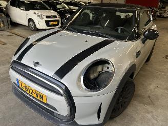  Mini Cooper 1.5 Business Edition 2021/8