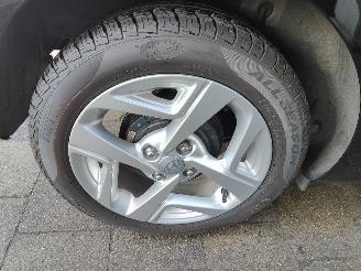 Hyundai I-10 1.0 Premium Cruise picture 20