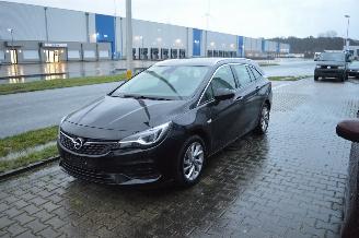 skadebil bedrijf Opel Astra 1.2 96 KW ELEGANCE SPORTS TOURER EDITION FACELIFT 2020/10