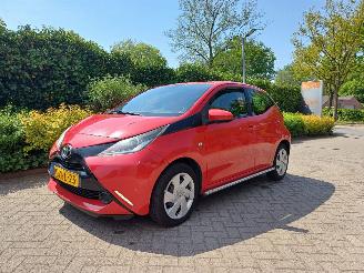dommages Toyota Aygo 1.0 VVT i  X play