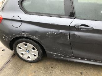 BMW 1-serie 114i 75kW E5 picture 13