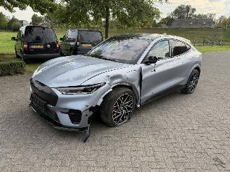 skadebil auto Ford Mustang Mach-e Mach-E4X GT / 98 kWh / Panorama / Automaat 2023/9