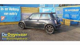 Mini Cooper Mini One/Cooper (R50), Hatchback, 2001 / 2007 1.6 16V Cooper picture 3