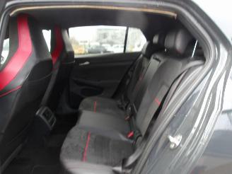 Volkswagen Golf GTI picture 22
