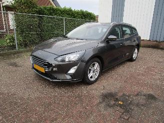 Unfallwagen Ford Focus 1.0 Navi Camera Clima 6-Bak 2021/1