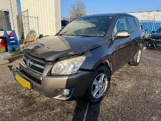 skadebil auto Toyota Rav-4 2.0 VVTi Comfort 2009/10