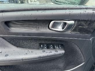 Volvo XC40 Recharge P8 AWD R-Design picture 28