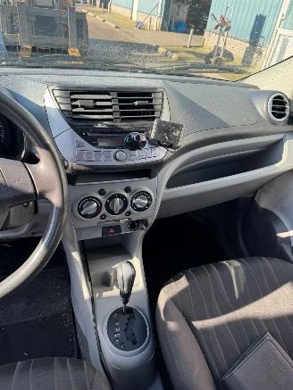 Coche accidentado Nissan Pixo 1.0 AUTOMAAT Acenta 2010/5