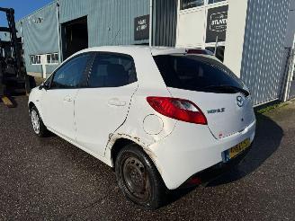 Mazda 2 1.3 Cool picture 3