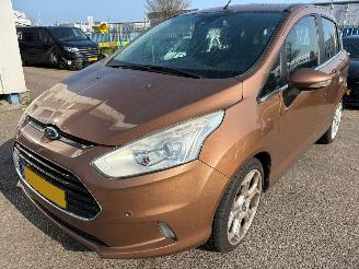 Schadeauto Ford B-Max 1.0 EcoBoost Titanium 2013/2