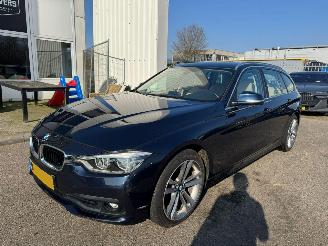 Coche accidentado BMW 3-serie 320d AUTOMAAT EDE Corporate Lease Essential 2015/11