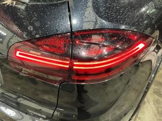 Porsche Cayenne Cayenne II (92A), SUV, 2010 / 2018 3.0 S E-Hybrid 24V picture 34